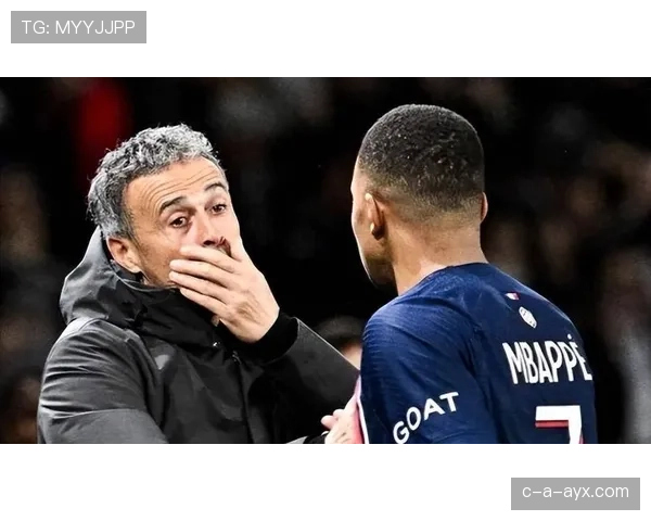 恩里克战术革新显成效:球队进攻火力持续升级,表现引人瞩目 恩里克战术革新显成效:球队进攻火力持续升级,表现引人瞩目