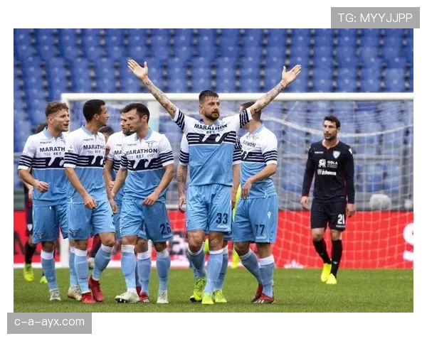 西甲银河战舰强势回归，豪华阵容剑指荣耀巅峰