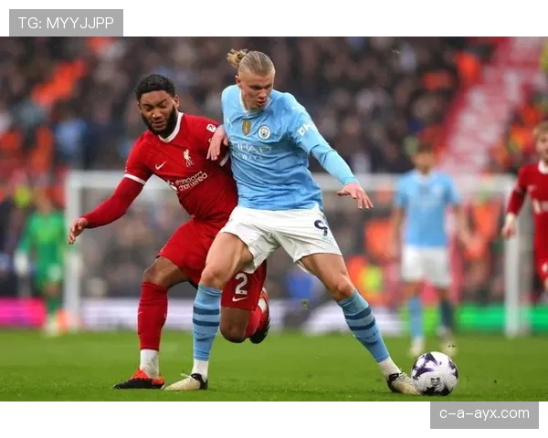 英超赛季回顾：巨星闪耀赛场，争冠大战白热化