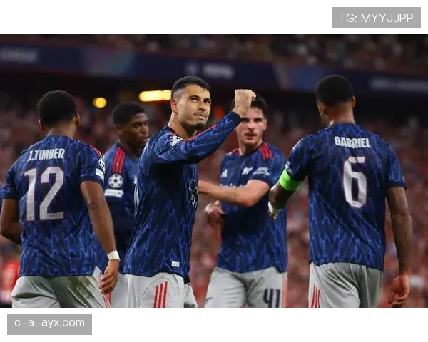 萨卡 vs 马丁内利：双翼进攻效率与战术角色对比