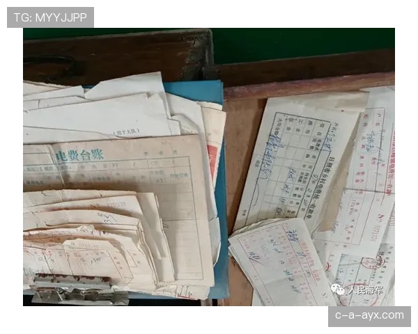 崔家溪机场随手一掏，那沓发票把我虐穷了